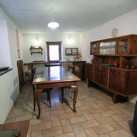 Σπίτι διακοπών Old Little Domaso